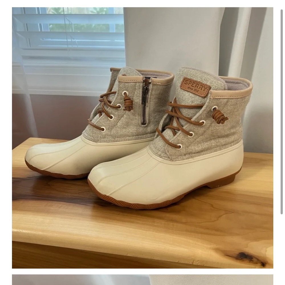 Sperry boots